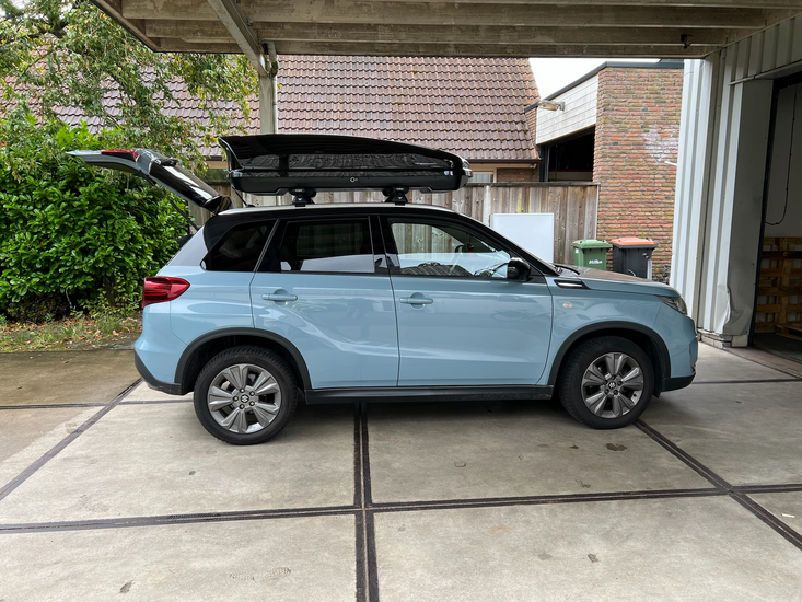 Suzuki Vitara | N20 480 liter | Hoogglans zwart | Model Koral