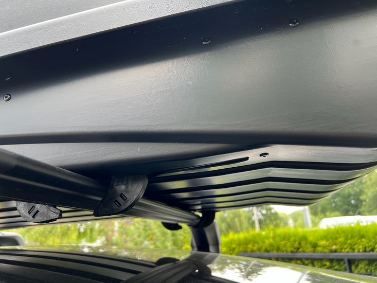Tesla Model Y | N25 480 liter | Mat zwart | Model Raya