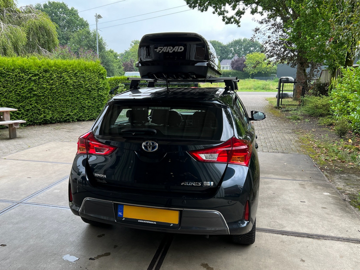Toyota Auris | N20 480 liter | Hoogglans zwart | Model Koral