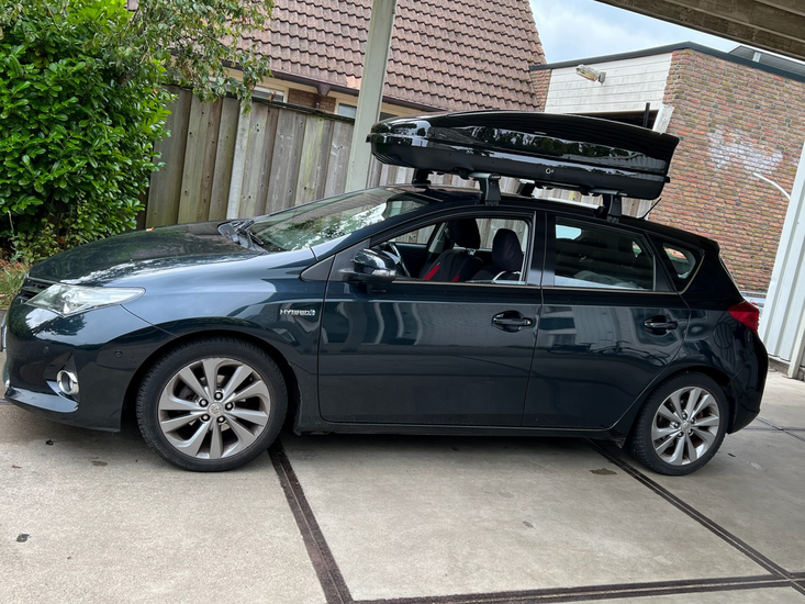 Toyota Auris | N20 480 liter | Hoogglans zwart | Model Koral