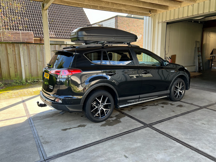 Toyota RAV4 | N18 430 liter | Mat zwart | Model Crub