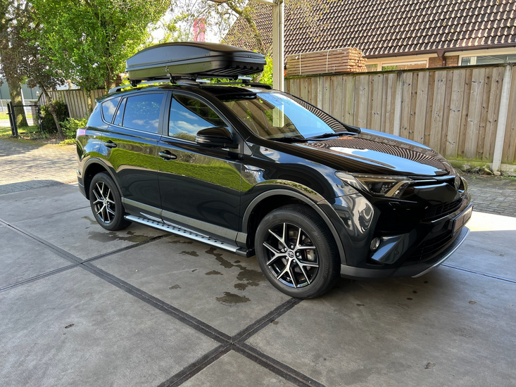 Toyota RAV4 | N18 430 liter | Mat zwart | Model Crub