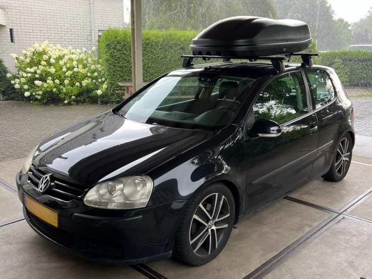 Volkswagen Golf 5 | N8 400 liter | Mat zwart | Model Marlin