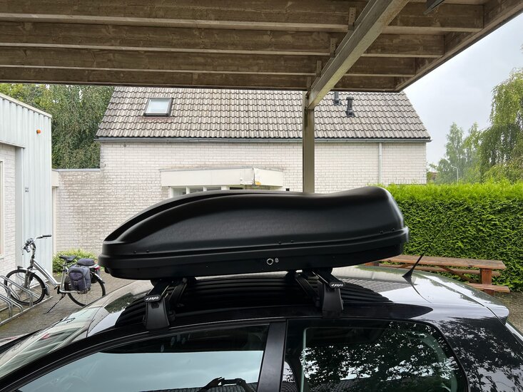 Volkswagen Golf 5 | N8 400 liter | Mat zwart | Model Marlin