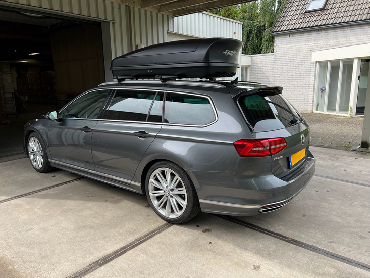 Volkswagen Passat | N20 480 liter | Mat Zwart | Model Koral