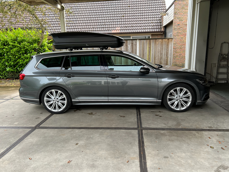 Volkswagen Passat | N20 480 liter | Mat Zwart | Model Koral