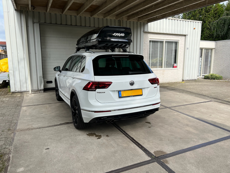 Volkswagen Tiguan | N21 630 liter | Hoogglans zwart | Model Koral
