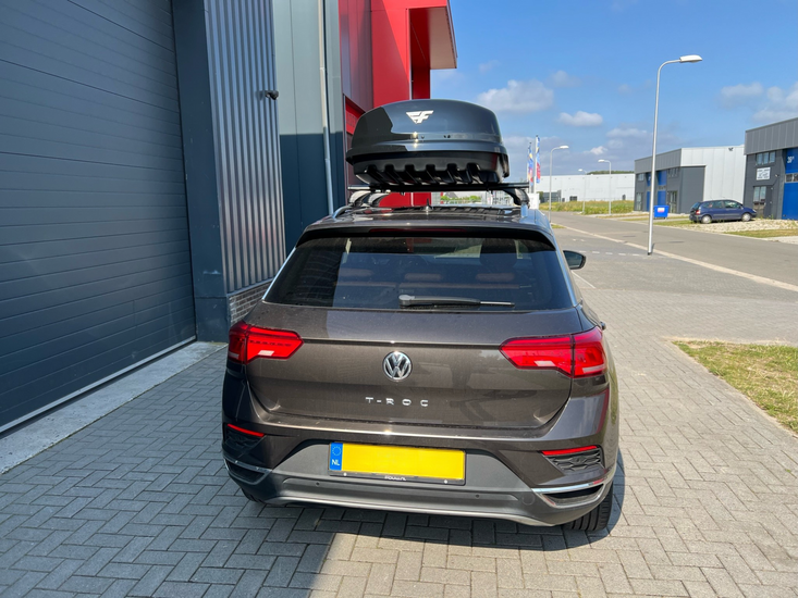 Volkswagen T-roc | N6 480 liter | Hoogglans zwart | Model Marlin
